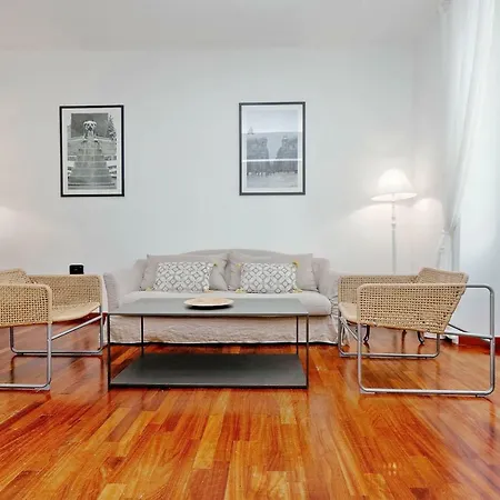 Borgo Pio Collection